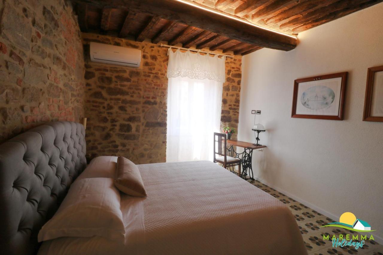 Maremma Holidays- La Casa Di Rocca Scarlino Luaran gambar